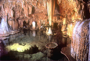 Onondaga-Cave